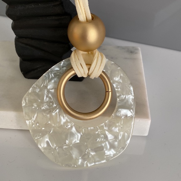 New! Jewelry Set ✨ - Picture 3 of 5